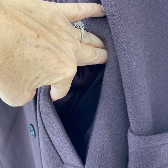 J.Crew Coletta Double Cloth Lady Pea Coat Made In Italy Plum Size 6‎ /M - Picture 9 of 16